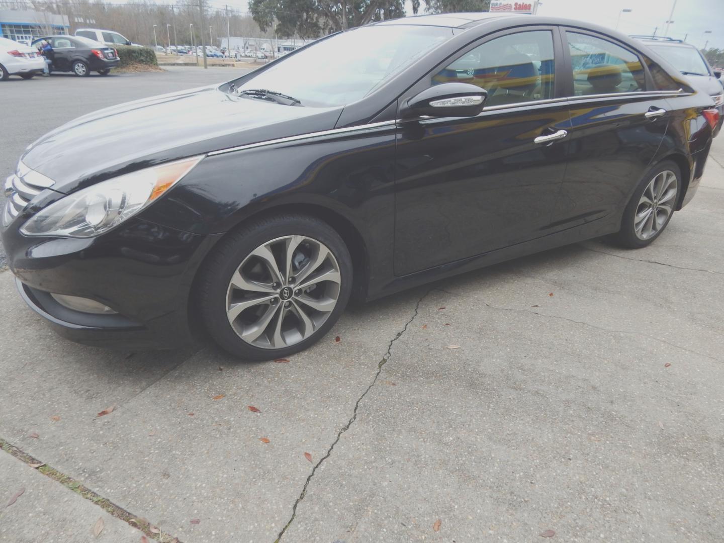 2014 Black /Tan Leather Hyundai Sonata Limited (5NPEC4AB2EH) with an 2.0L Turbo engine, Automatic transmission, located at 3120 W Tennessee St, Tallahassee, FL, 32304-1002, (850) 575-6702, 30.458841, -84.349648 - Used Car Supermarket is proud to present you with this loaded immaculate 2014 Hyundai Sonata Limited 2.0 Turbo with leather, Navigation, sunroof and low miles. Used Car Supermarket prides itself in offering you the finest pre-owned vehicle in Tallahassee. Used Car Supermarket has been locally family - Photo#1